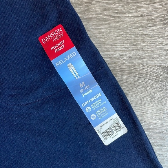 NEW Danskin Now navy blue petite relaxed pants - Picture 2 of 4
